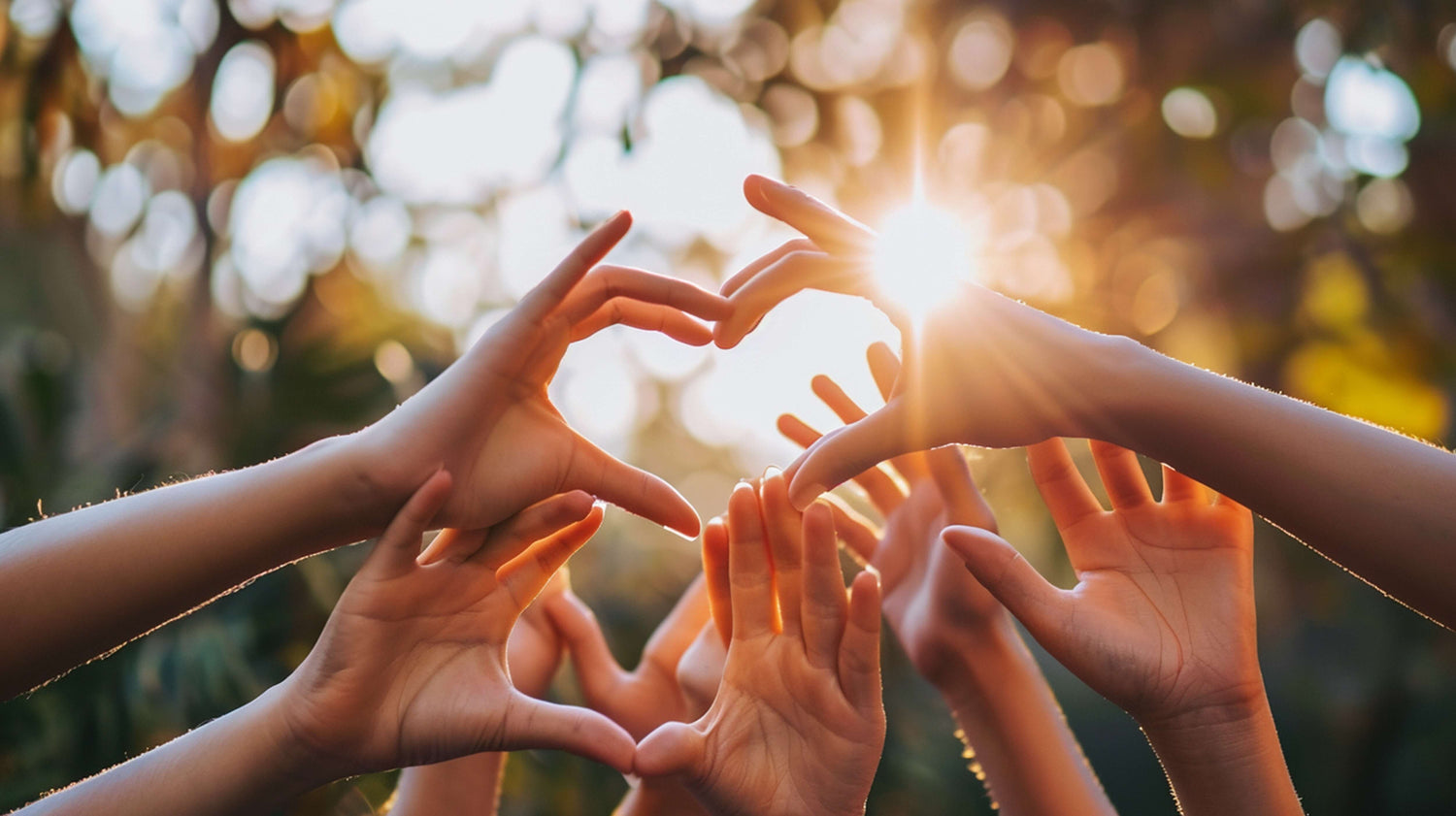 10 Creative Ways to Personalise Your Giant Birthday Card